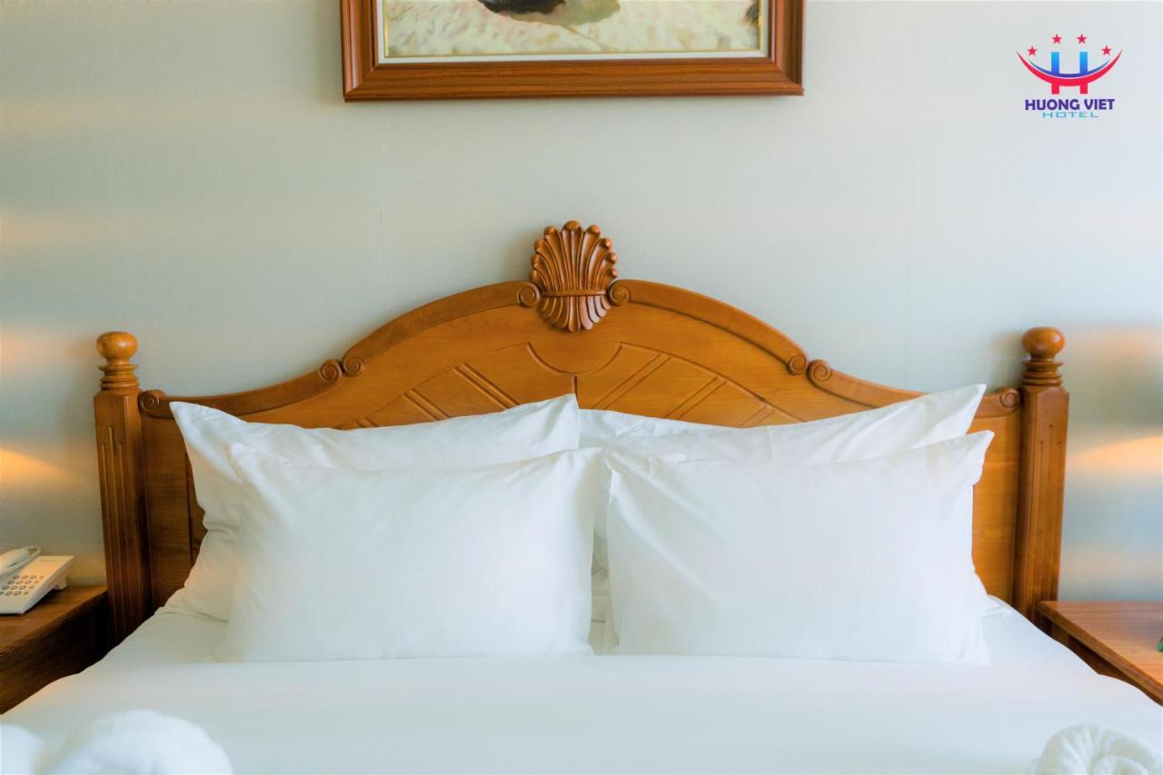 Huong Viet Hotel Quy Nhon - Beachfront Buitenkant foto