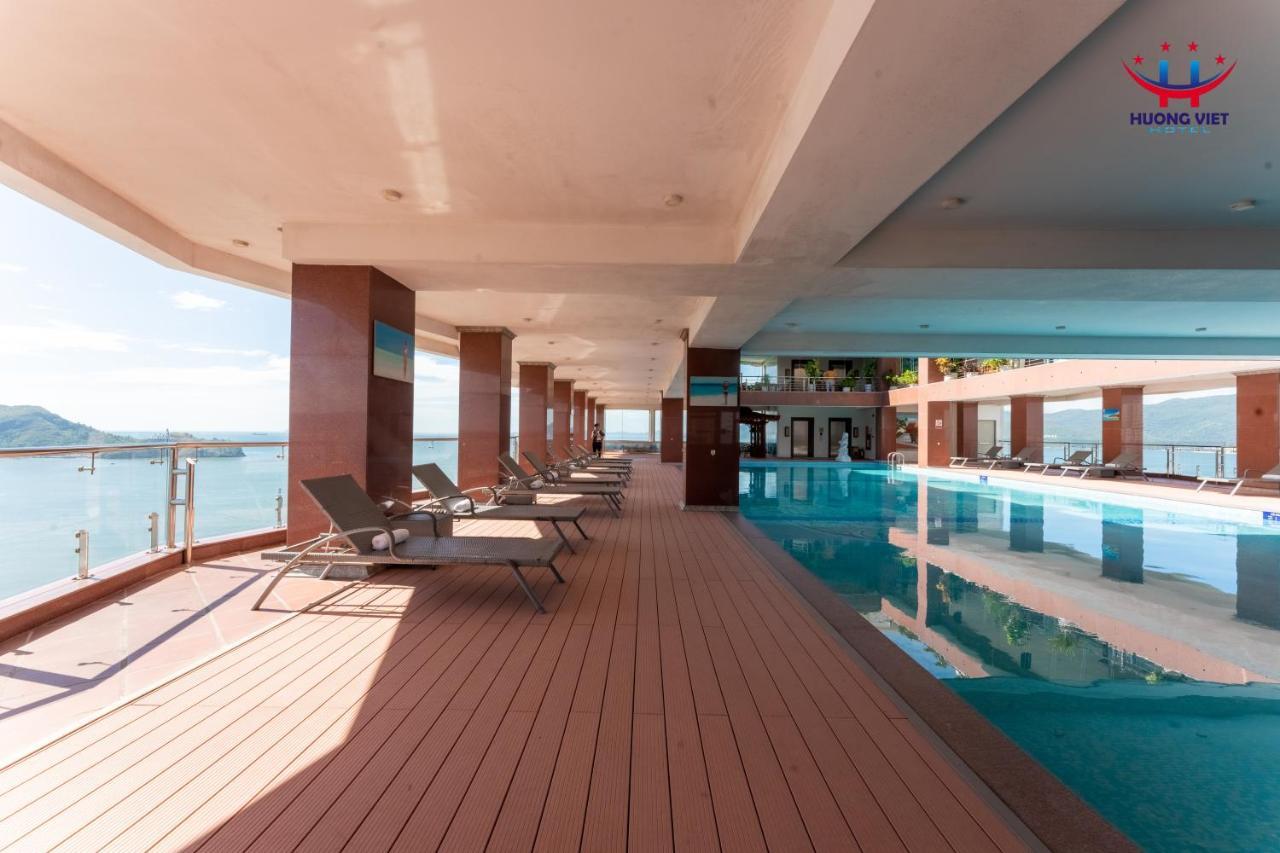 Huong Viet Hotel Quy Nhon - Beachfront Buitenkant foto